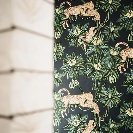 Andrassy Garden In Center Appartement *