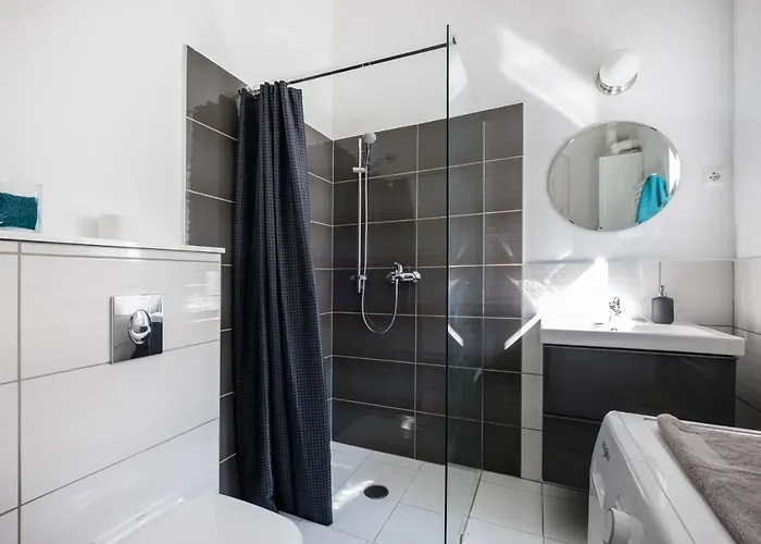 Andrassy Garden In Center Appartement